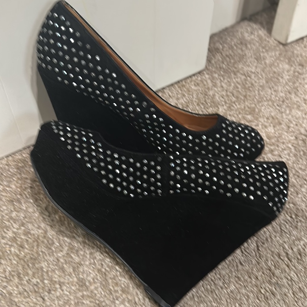 Studded Wedges - Picture 4 of 4